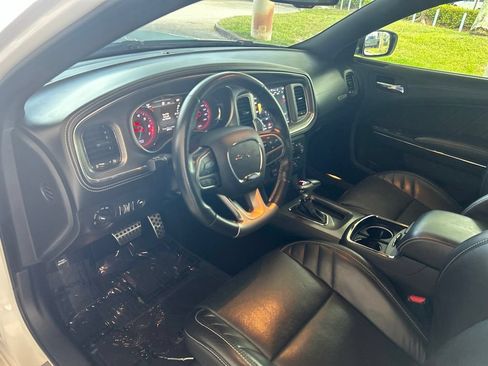 Used 2019 Dodge Charger SRT Hellcat w/ Harman/Kardon Audio Group RWD image 7