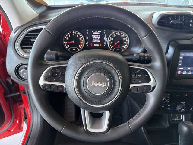 Used 2019 Jeep Renegade Latitude FWD image 27