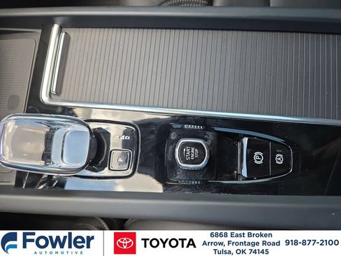 Used 2026 Volvo XC60 B5 Ultra w/ Protection Package Premier AWD/4WD image 24