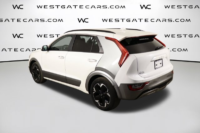 Certified 2023 Kia Niro Wave FWD image 46