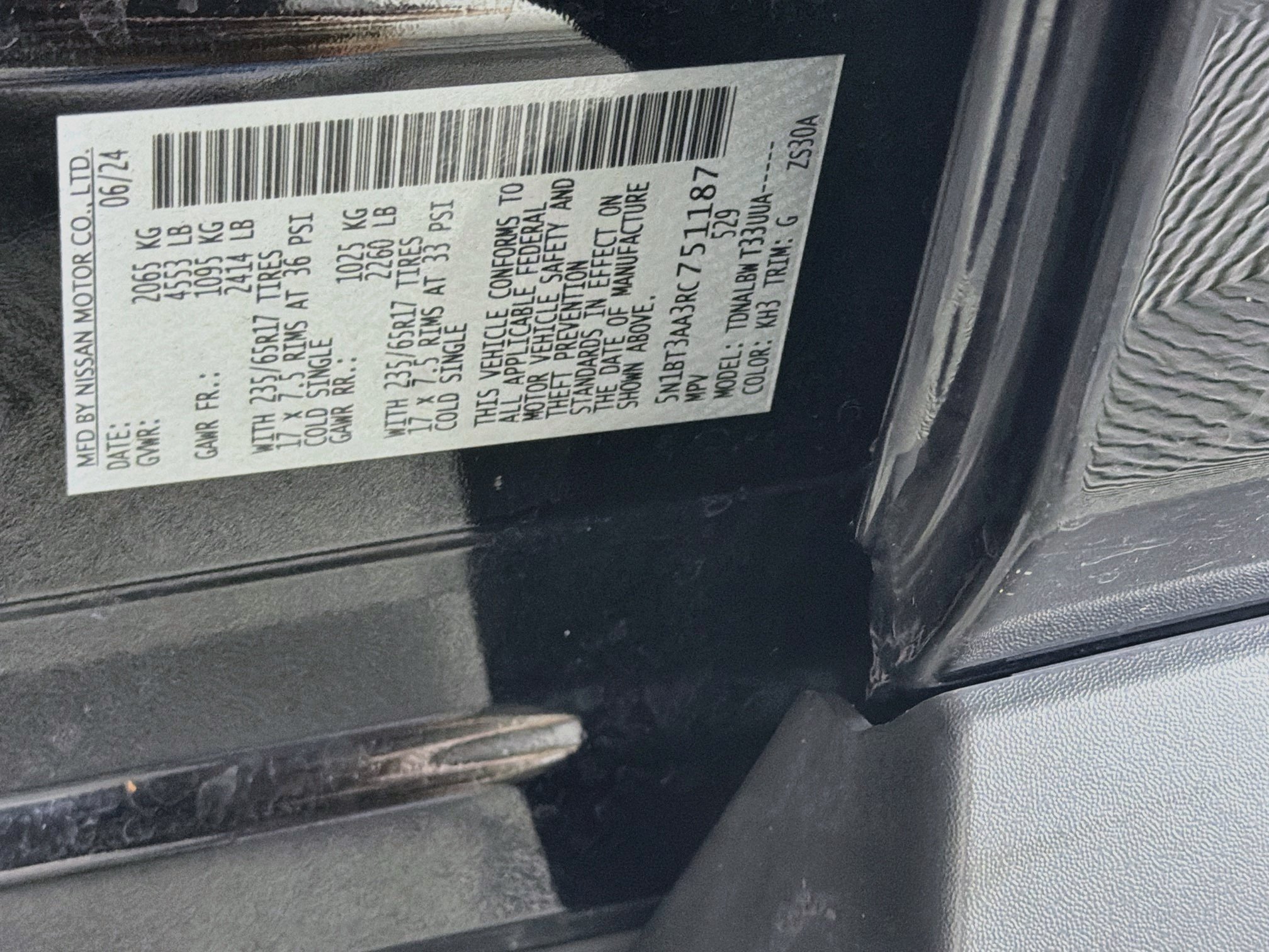 Used 2024 Nissan Rogue S FWD image 12