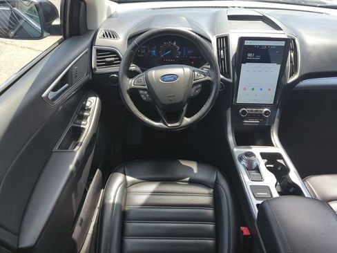 Used 2022 Ford Edge SEL AWD/4WD image 13