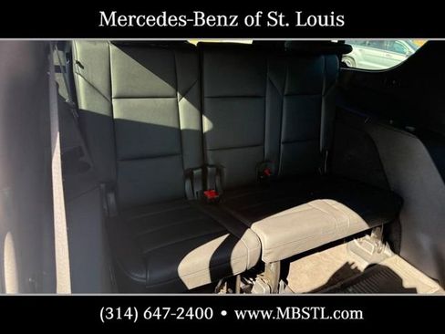 Used 2023 Cadillac Escalade Luxury AWD/4WD image 8