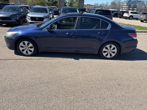 Used 2010 Honda Accord EX image 4