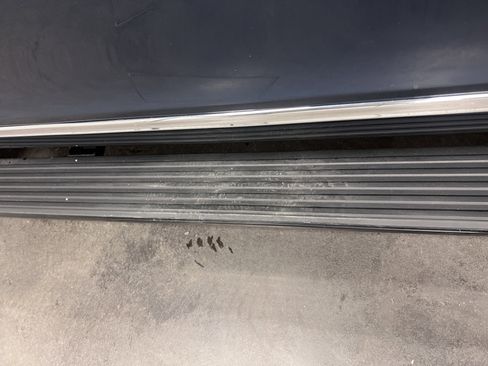 Used 2019 Lincoln Navigator Reserve image 12