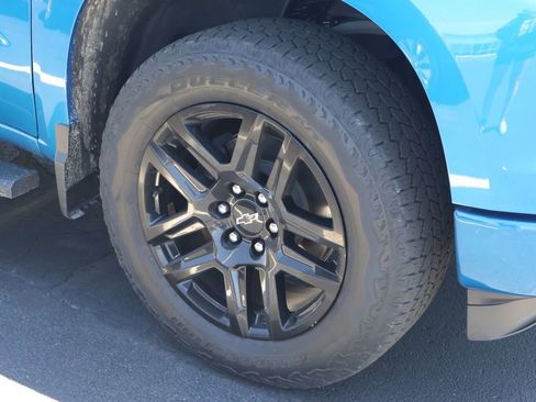 Used 2023 Chevrolet Silverado 1500 RST AWD/4WD image 8