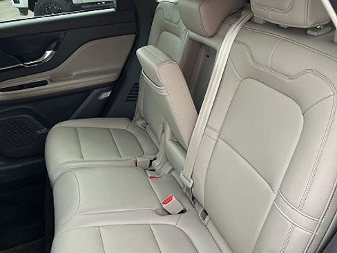Used 2022 Lincoln Corsair FWD image 14