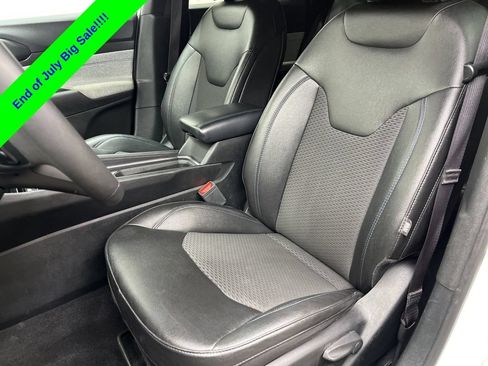 Used 2024 Jeep Compass Latitude AWD/4WD image 15