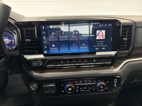 Used 2025 Chevrolet Silverado 1500 LT image 16