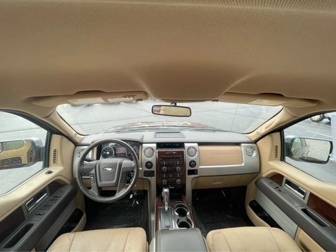 Used 2012 Ford F150 Lariat w/ Lariat Chrome Pkg image 13