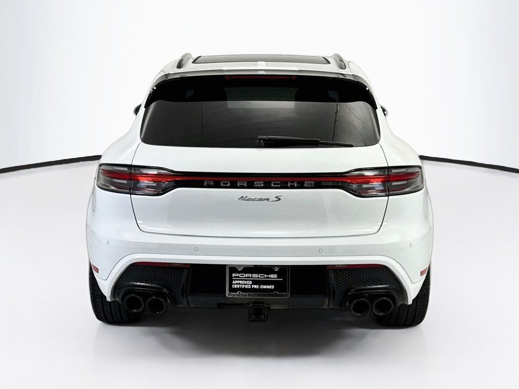 Certified 2022 Porsche Macan S AWD/4WD image 6