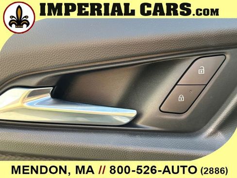 New 2026 Chevrolet Equinox LT w/ LPO, Floor Liner Package AWD/4WD image 19