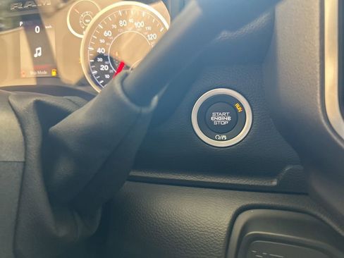 Used 2025 RAM 2500 Big Horn image 48