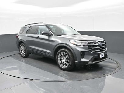 New 2026 Ford Explorer Active w/ Active Comfort Package