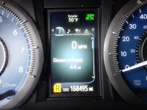 Used 2018 Toyota Sienna XLE image 26