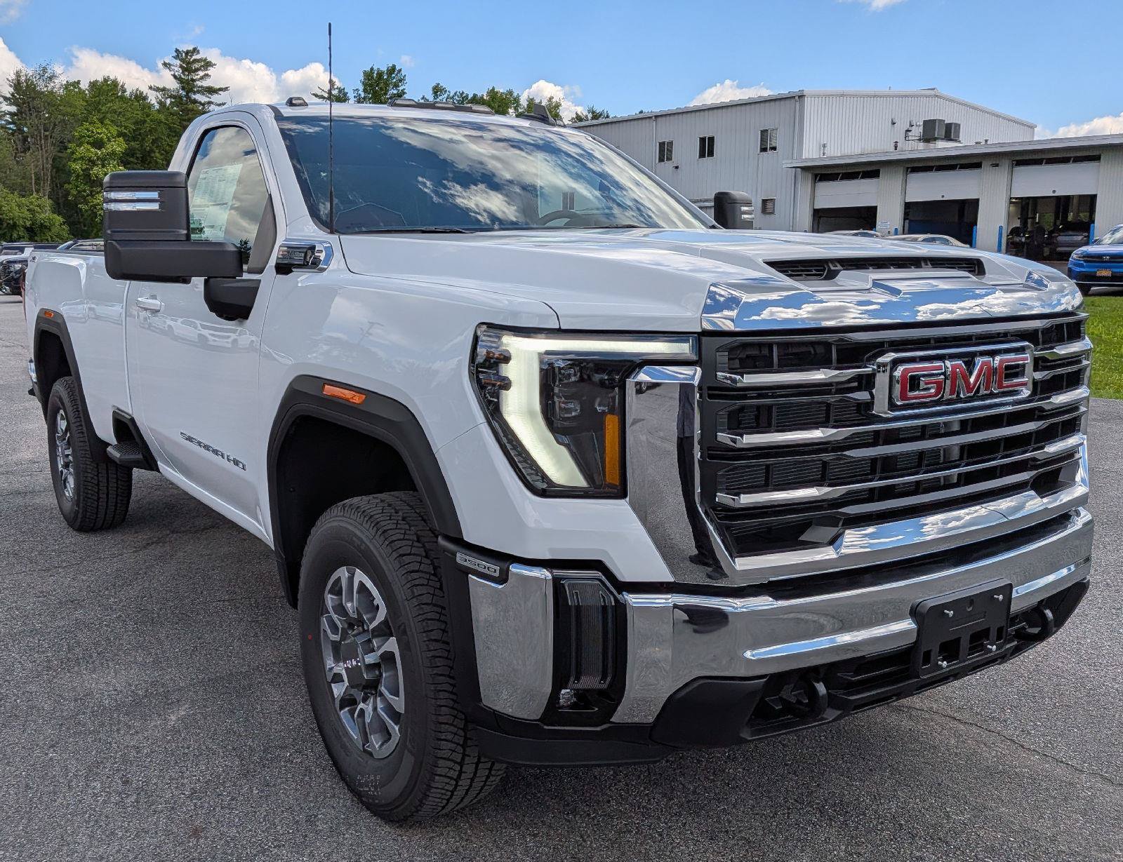 New 2026 GMC Sierra 3500 SLE w/ SLE Convenience Package AWD/4WD image 4