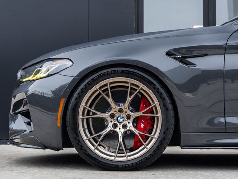 Used 2022 BMW M5 CS image 11