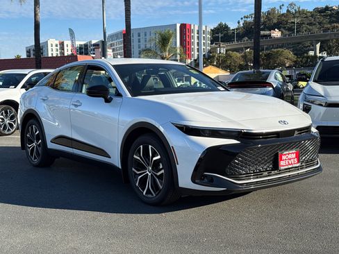 New 2026 Toyota Crown XLE image 5