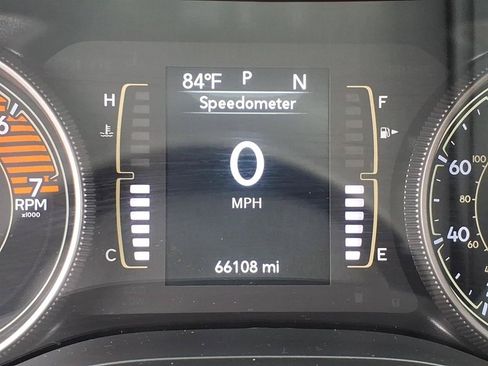 Used 2020 Jeep Cherokee Latitude Plus AWD/4WD image 15
