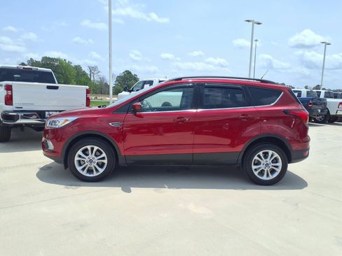 Used 2019 Ford Escape SEL FWD image 9