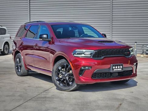 Used 2022 Dodge Durango GT RWD image 2