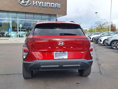 Certified 2024 Hyundai Kona SEL AWD/4WD image 4