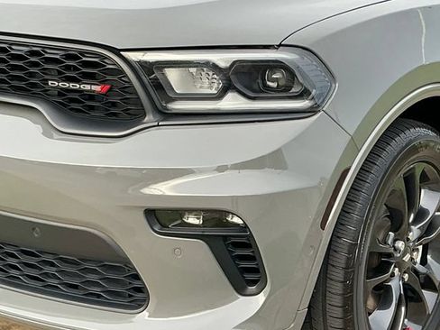 Used 2022 Dodge Durango R/T RWD image 11