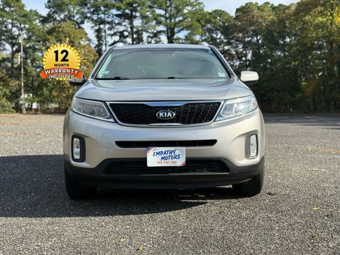 Used 2015 Kia Sorento LX image 60