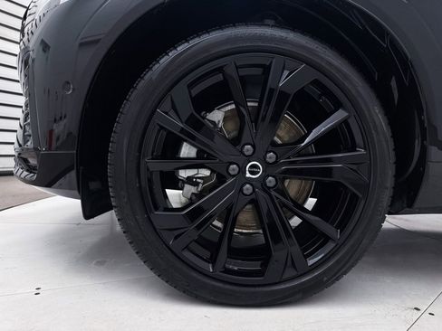 Used 2024 Volvo XC60 T8 Ultimate w/ Climate Package image 17