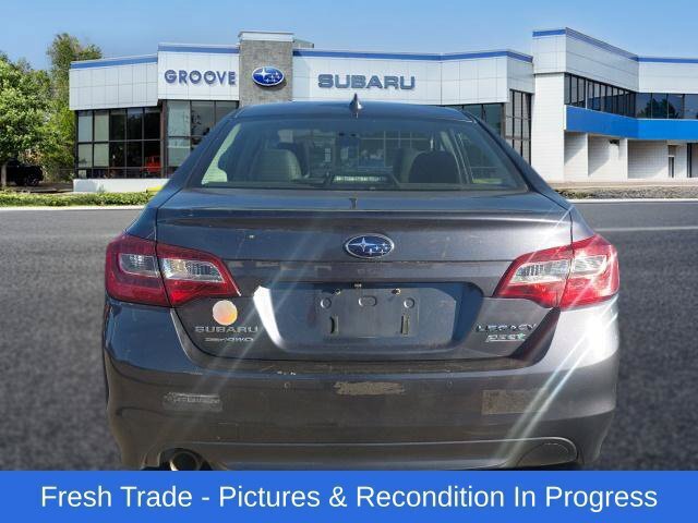 Used 2017 Subaru Legacy 2.5i Limited AWD/4WD image 3