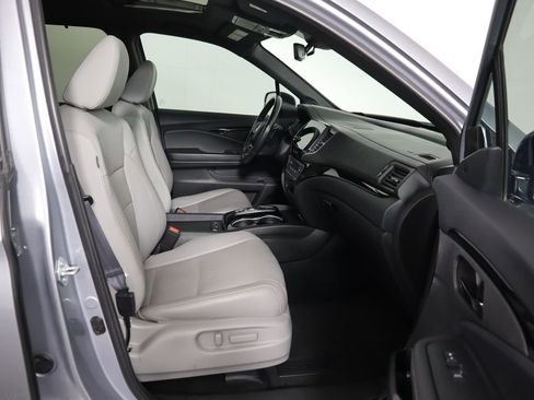 Certified 2022 Honda Passport Elite image 21