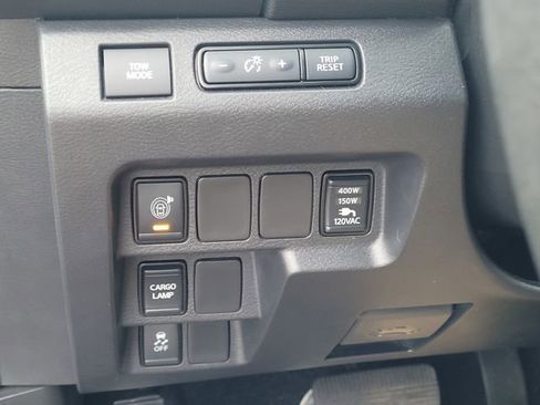 Used 2023 Nissan Frontier Pro-X w/ Pro-X Premium Package image 23