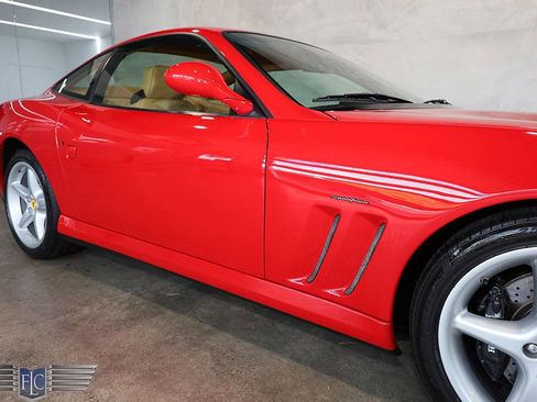Used 1999 Ferrari 550 Maranello Coupe RWD image 9