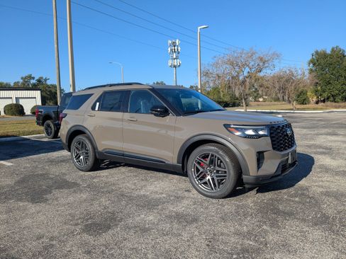 New 2026 Ford Explorer ST w/ Sun And Sound Package image 3