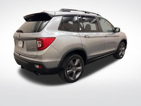Used 2019 Honda Passport Touring image 5