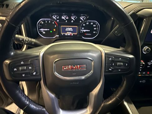 Used 2021 GMC Sierra 1500 SLT w/ SLT Premium Package AWD/4WD image 29