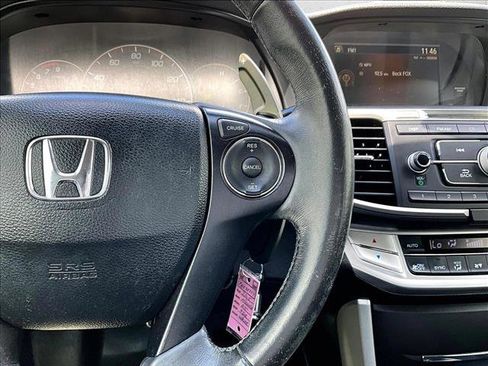 Used 2015 Honda Accord Sport image 19