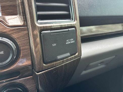 Used 2019 Ford F150 XLT w/ Equipment Group 302A Luxury RWD image 44