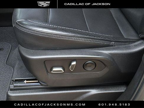 Used 2022 GMC Yukon XL Denali AWD/4WD image 21