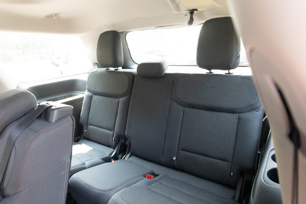 Used 2025 Ford Expedition Active RWD image 25