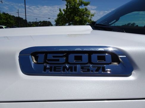 Used 2020 RAM 1500 Laramie AWD/4WD image 43