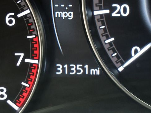 Used 2025 MAZDA CX-50 AWD 2.5 S w/ Preferred Package image 17