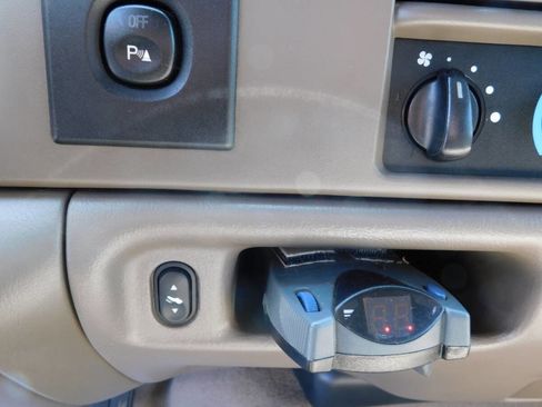 Used 2002 Ford F350 Lariat image 12