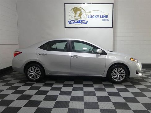 Used 2019 Toyota Corolla LE FWD image 6
