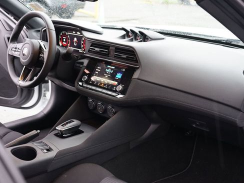 Used 2024 Nissan Z Sport image 12