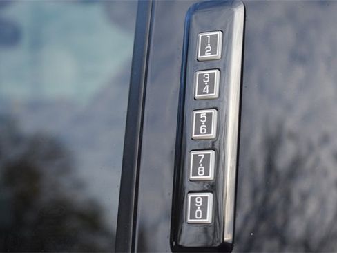 Used 2022 Ford F150 XLT w/ Equipment Group 302A High image 21