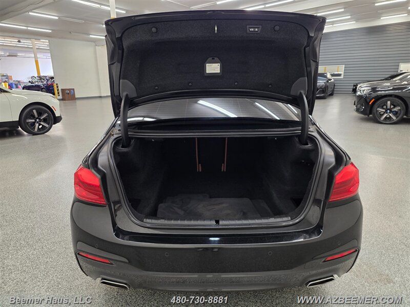 Used 2019 BMW 540i w/ M Sport Package RWD image 16