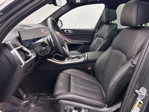 Used 2025 BMW X5 M60i AWD/4WD image 13