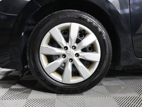 Used 2015 Toyota Corolla LE image 9