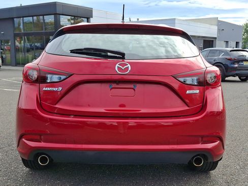 Used 2018 MAZDA MAZDA3 Touring image 5